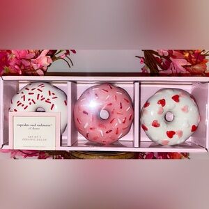 Valentine’s Day Donut decor